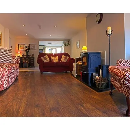 Bed & Breakfast Gannon's Self-catering Accomodation 4*